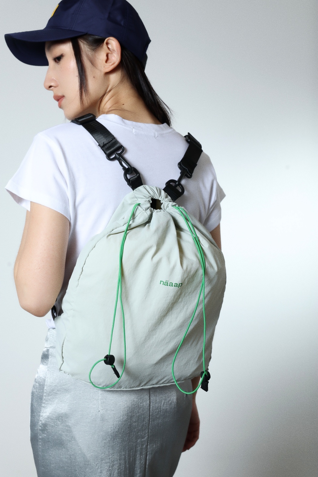 【穿拍樣品】naaap束口後揹包