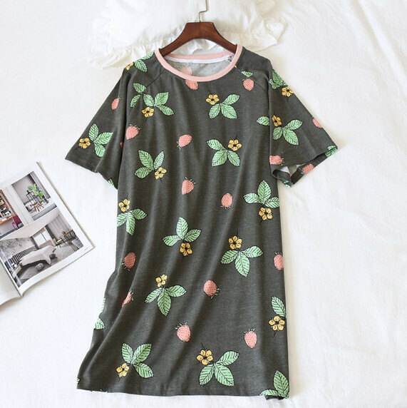 Summer thin cotton short-sleeved nightdress (LH gray strawberry) [M-L size] [Contact customer service to confirm the shipping size after placing an order]