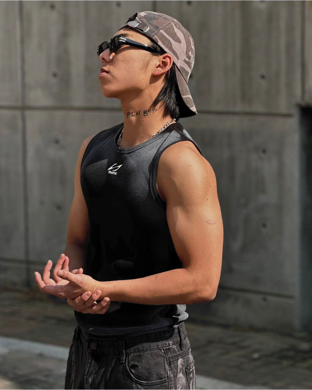 邊汙水洗肌肉背心