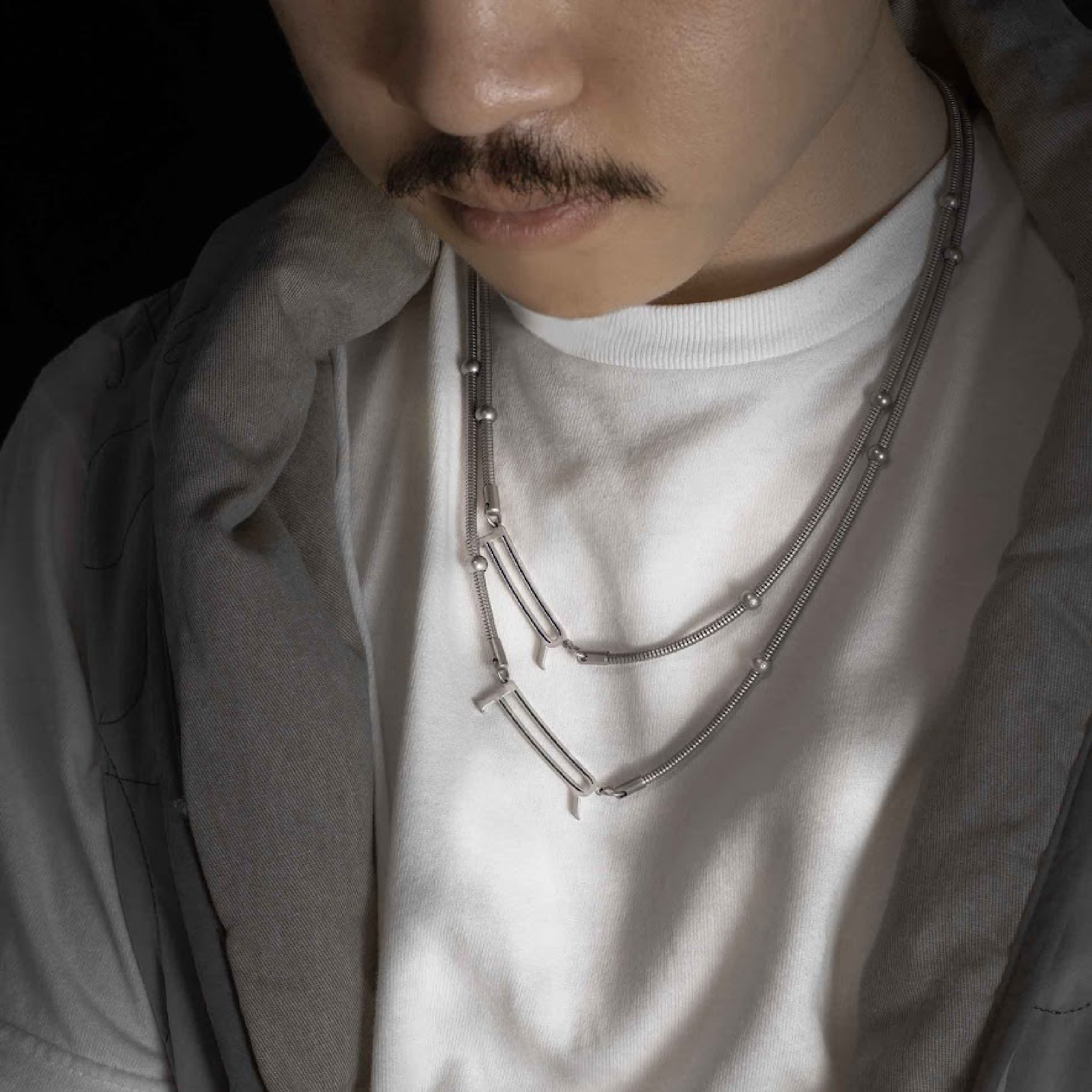 RECOVERY Node Liquefaction "R" Necklace 節點 液化項鍊