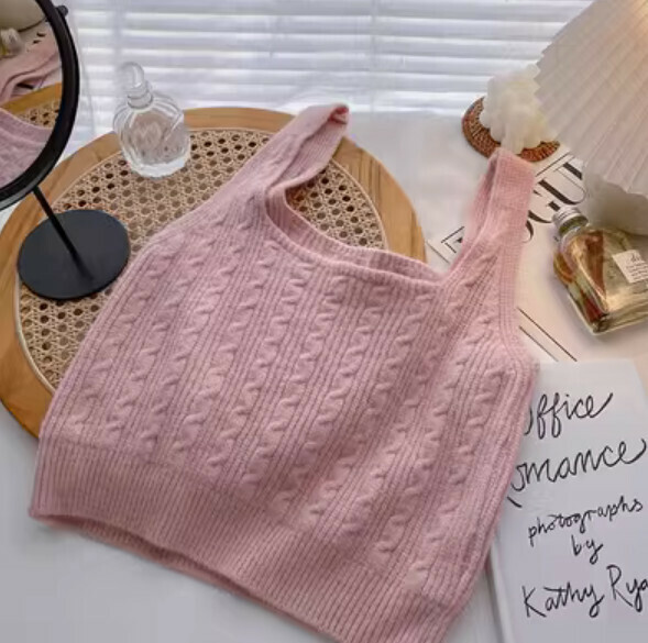 Autumn Knitted Cropped Vest (Pink) [One Size]