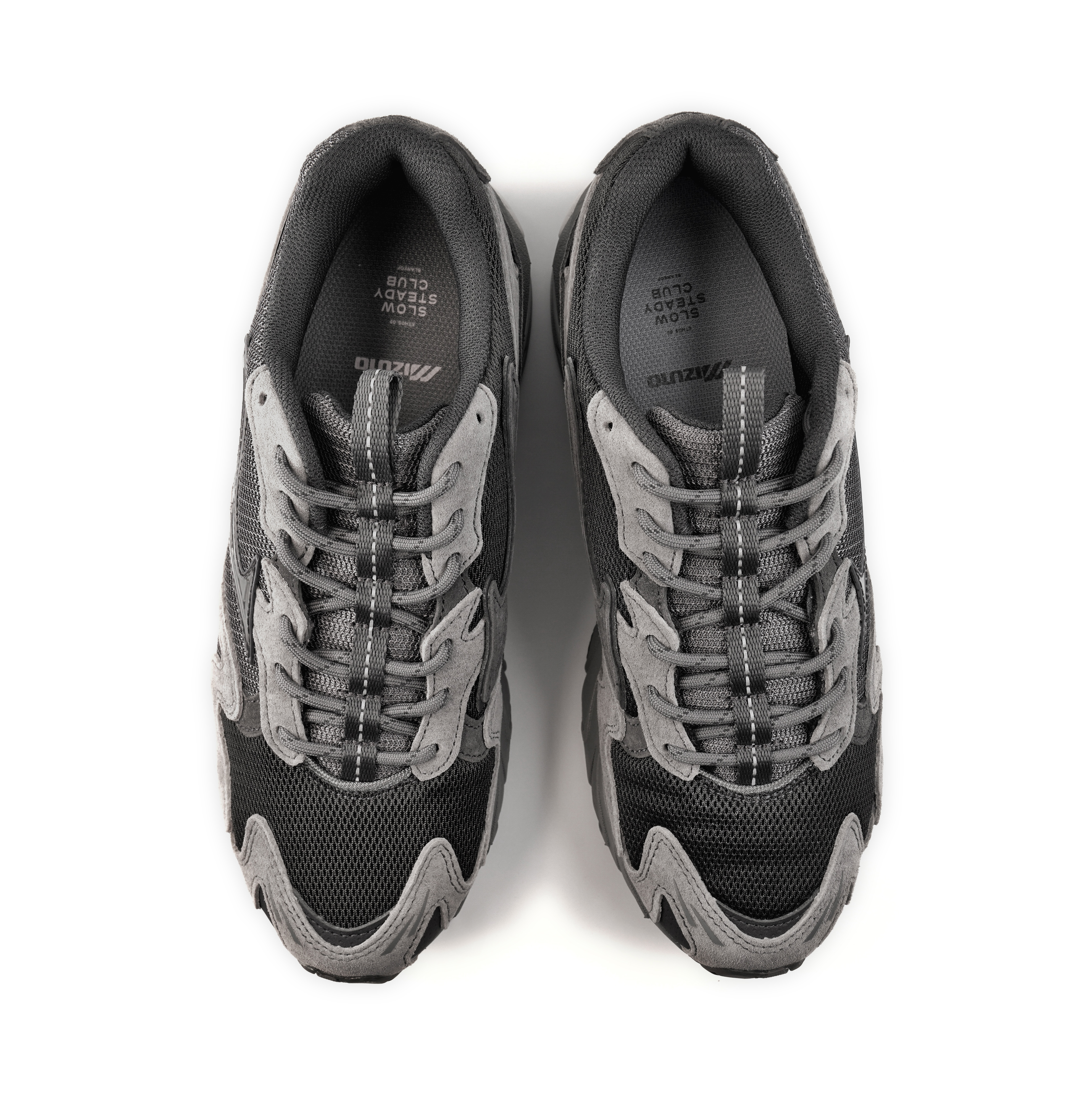 MIZUNO . SPORTSTYLE | WAVE RIDER 10 x SLOW STEADY CLUB (D1GD240301)