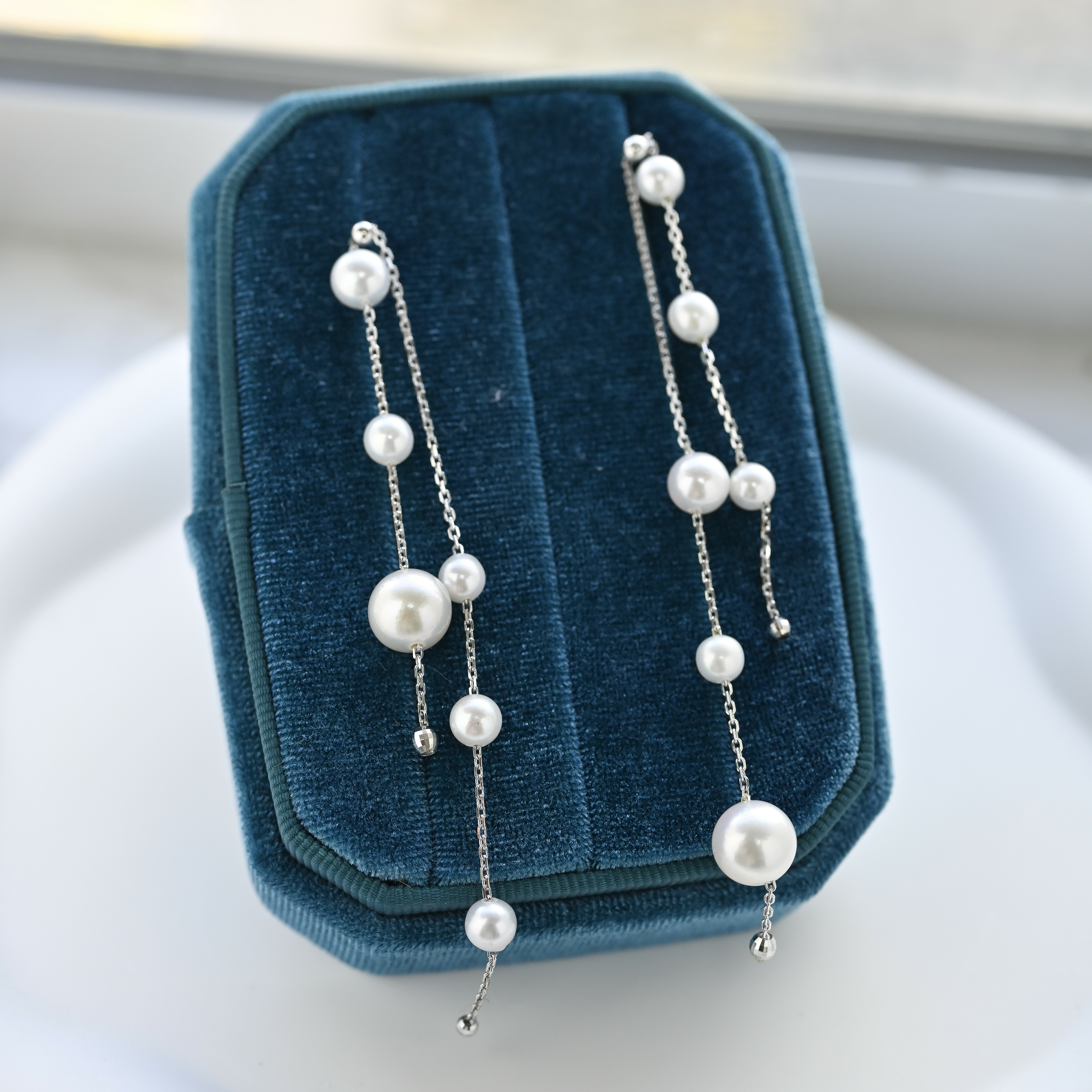 18K Drop Akoya Earrings