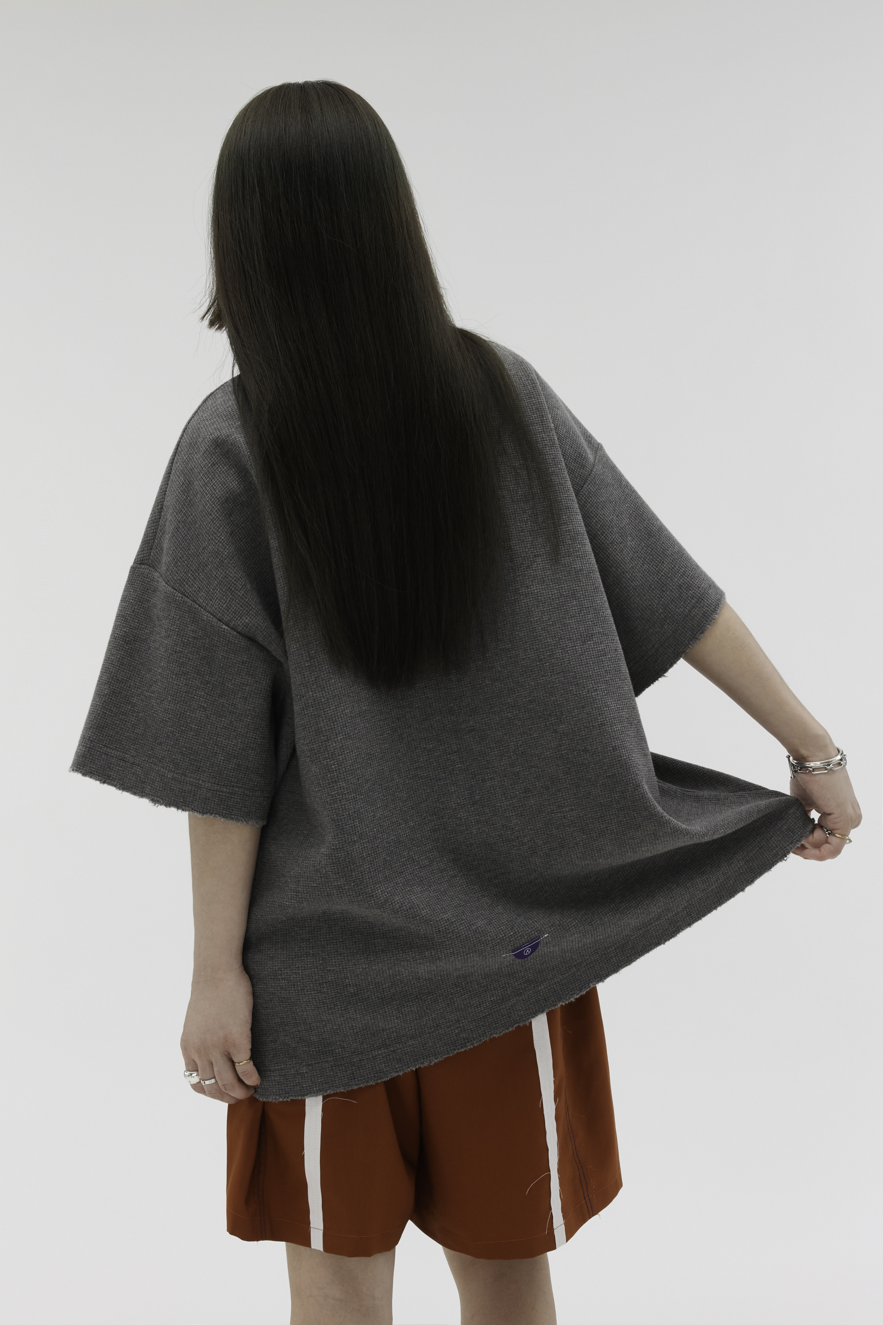 Ripped-edge Waffle Tee | Gray