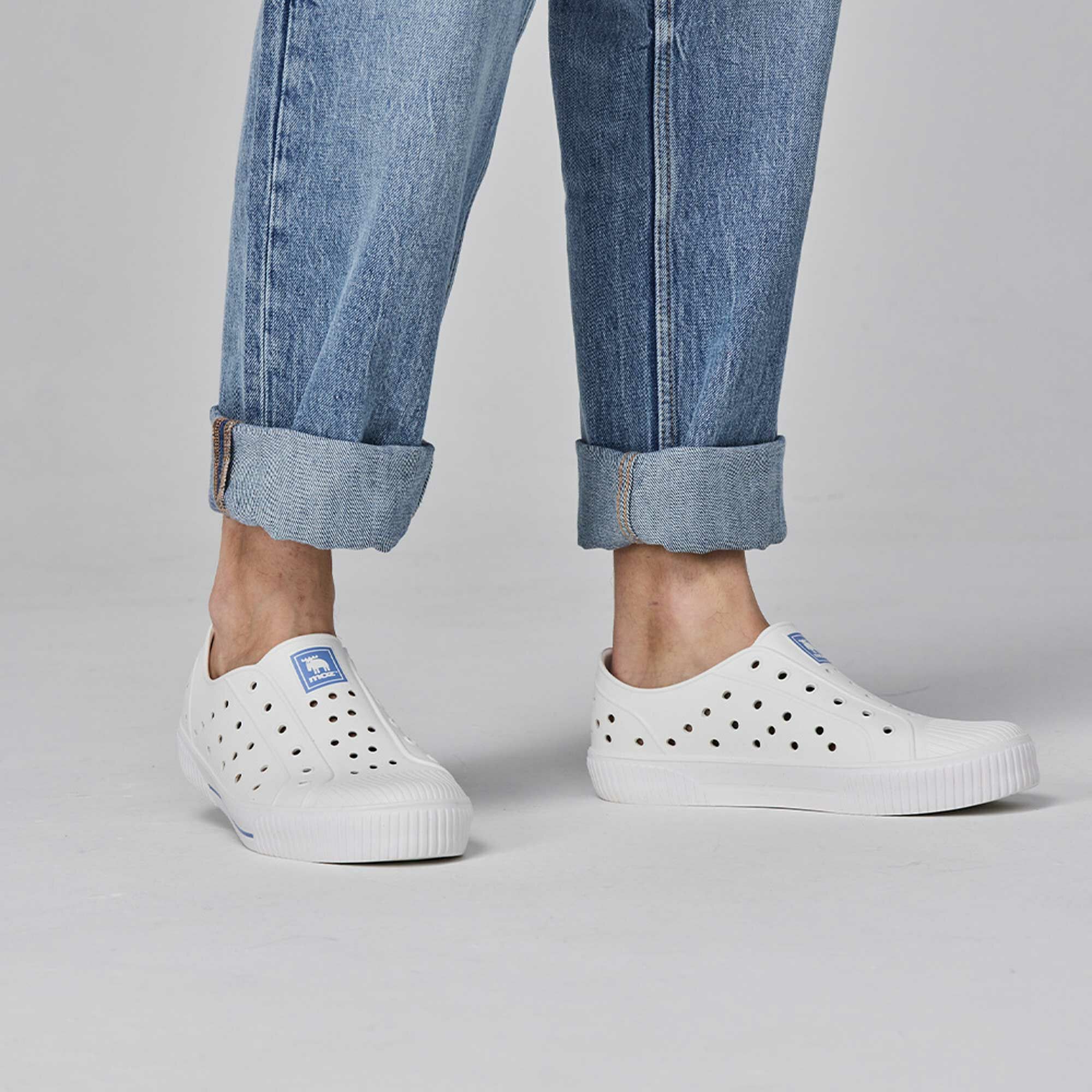 moz瑞典 駝鹿 雙色洞洞餅乾水鞋 (白/藍標) 全球首創 舒適厚底 防潑水+全防水-附鞋扣