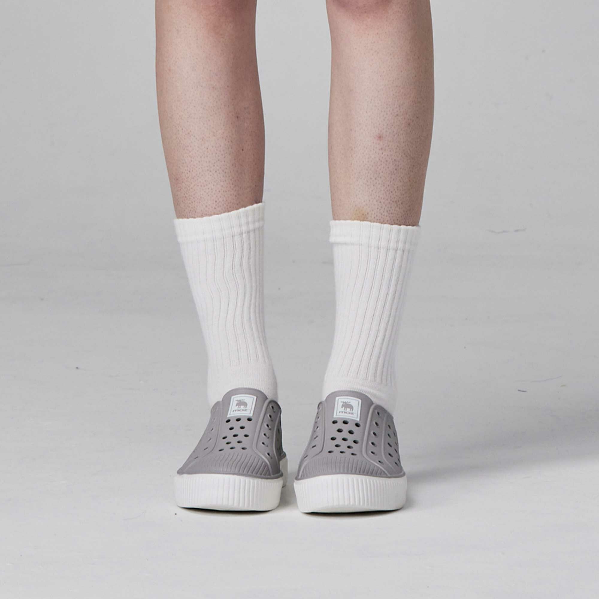 moz瑞典 駝鹿 雙色洞洞餅乾水鞋 (水泥灰) 全球首創 舒適厚底 防潑水+全防水-附鞋扣