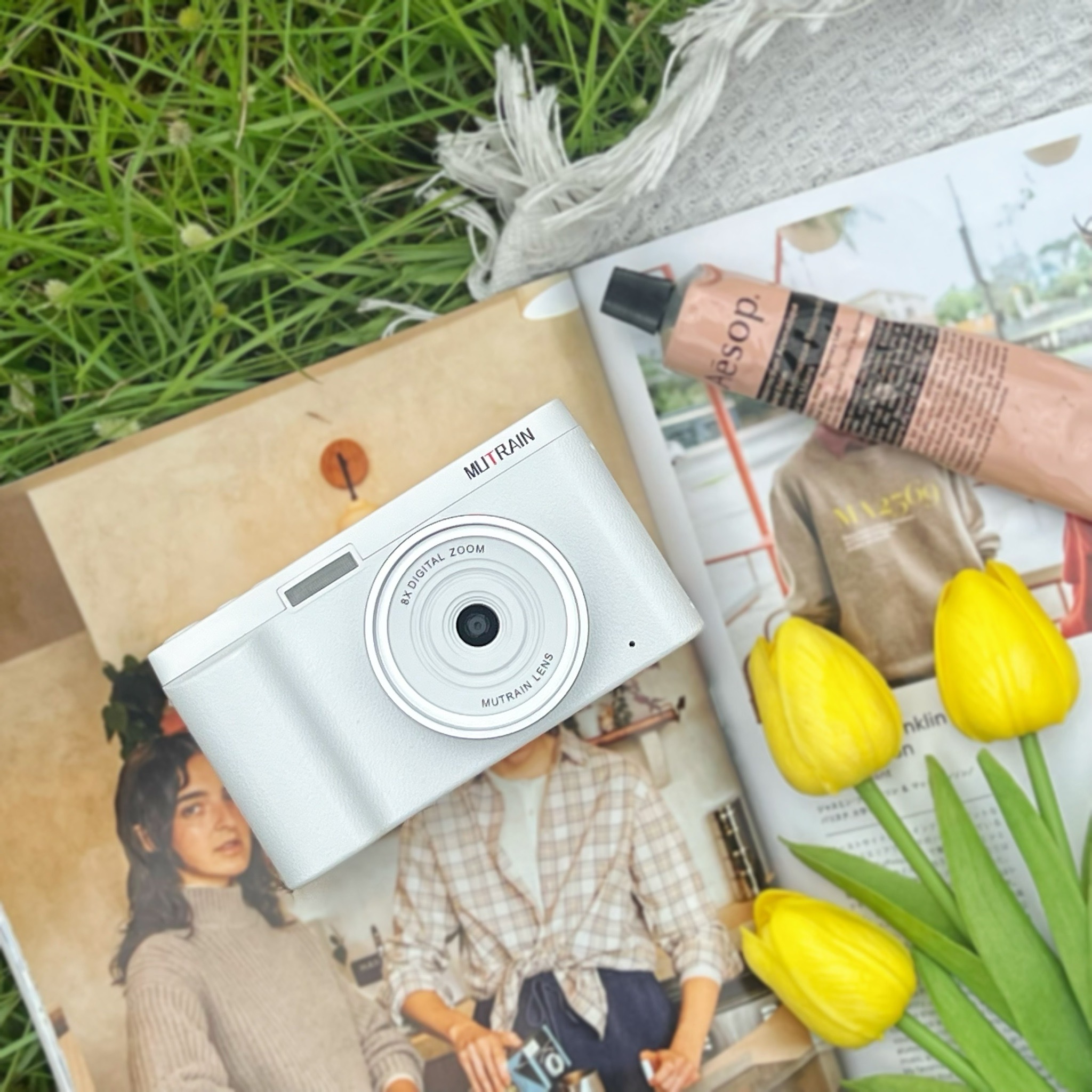 MUTRAIN 高清 仿CCD相機 類單眼相機 復古機身設計 簡便觸控螢幕 M10