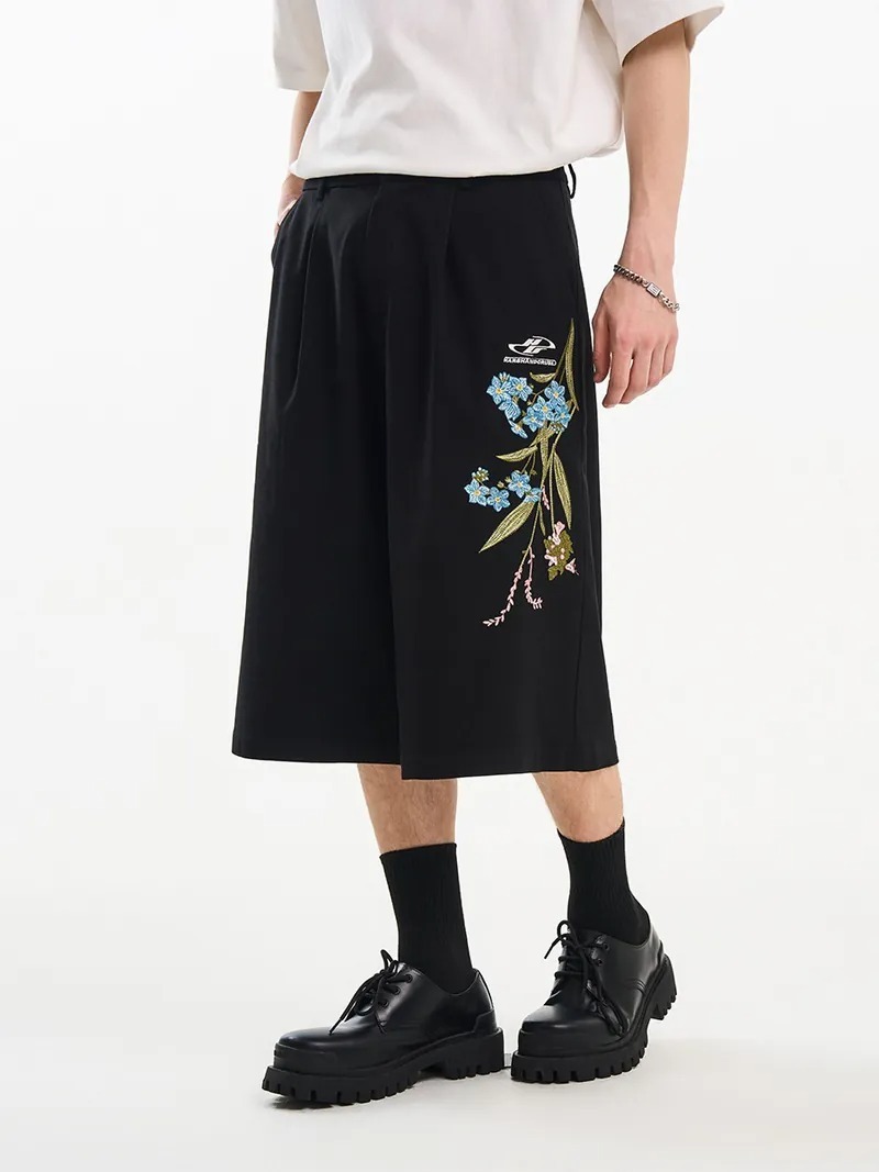 Harsh and Cruel 24SS 中國風刺繡花卉闊腿西裝短褲 HL242060143