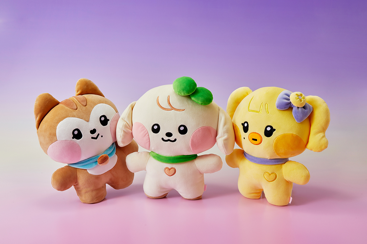 IVE minive minini フーディケープ イソ rangnini IVE minive minini フーディケープ イソ rangnini IVE minive