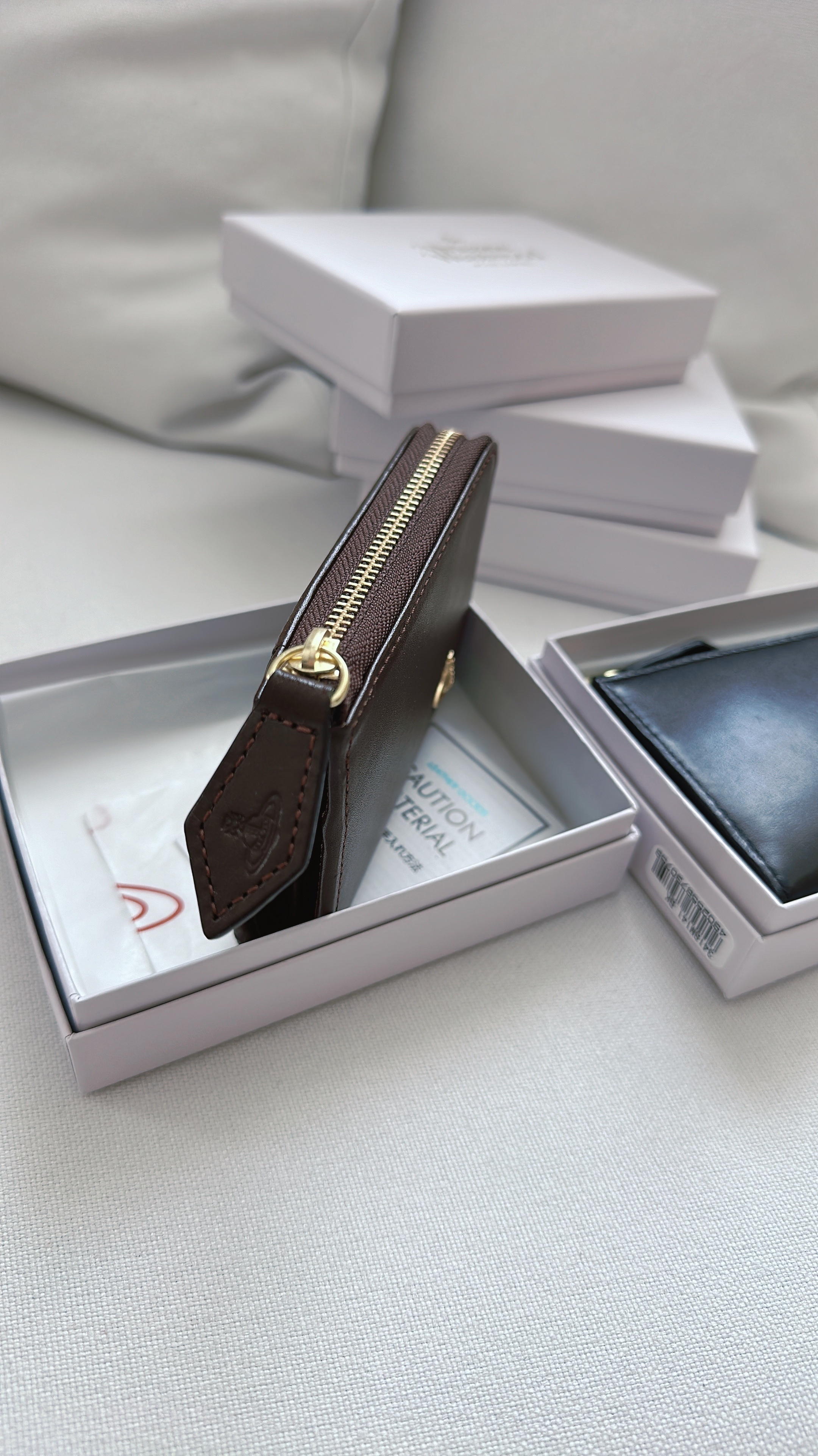 [日本限定] Vivienne Westwood Top Zip Card Case