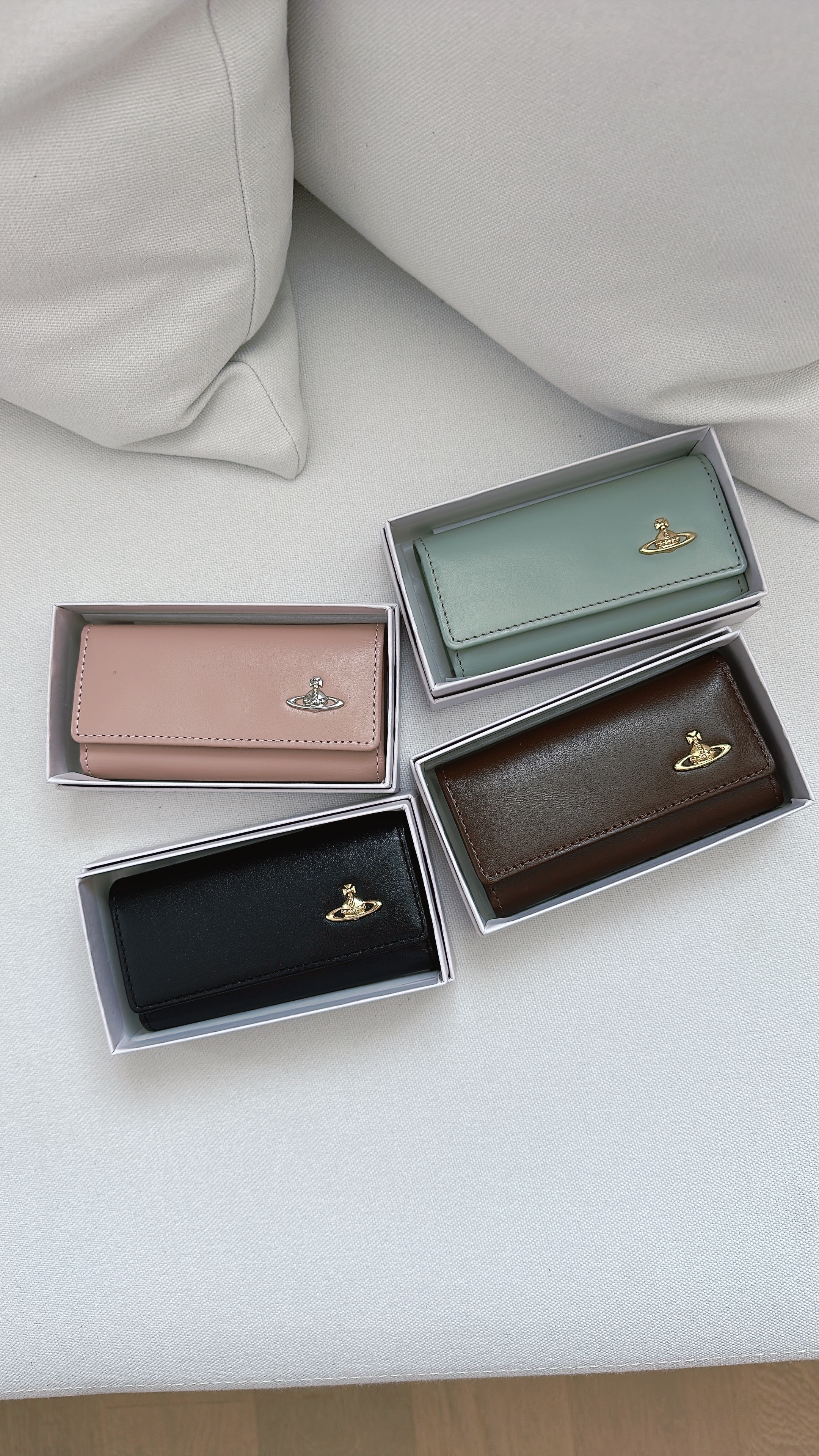 日本限定Vivienne Westwood Key Case