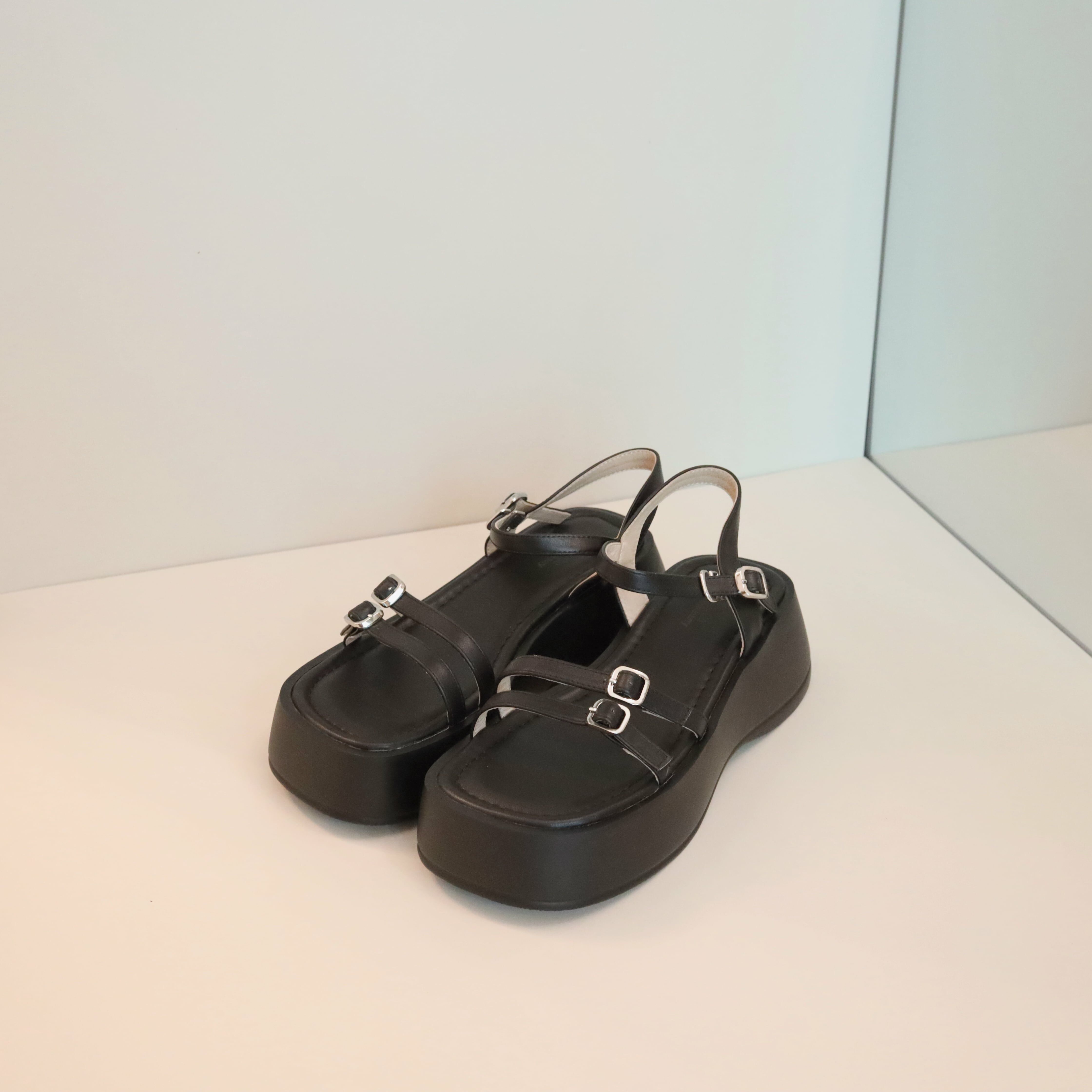 (現貨) SS2184 Tila Platform Sandals