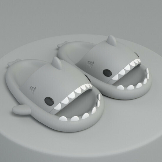 Hot selling shark style EVA sandals [grey (adult)] [size 36-45] (please contact customer service to confirm the delivery size after placing the order)