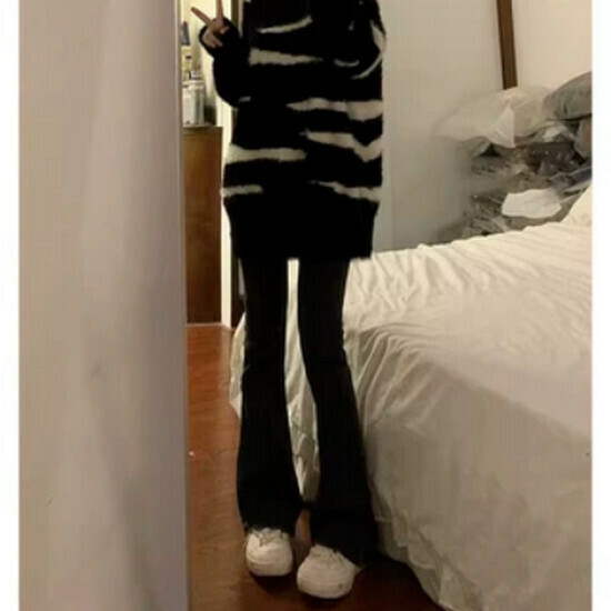 熱賣微喇叭牛仔褲【黑色】【S-XL碼】(下單後請聯絡客服確認發貨尺碼)
