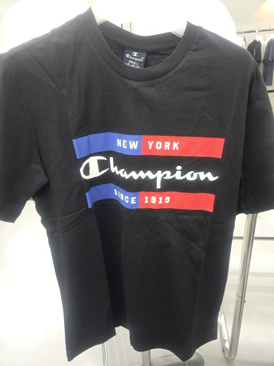 [S] CHAMPION HERITAGE GRAPHIC CASUAL SHORT SLEEVE T-SHIRT,BLACK, CKTS3ES02BK00S (SZZ353)