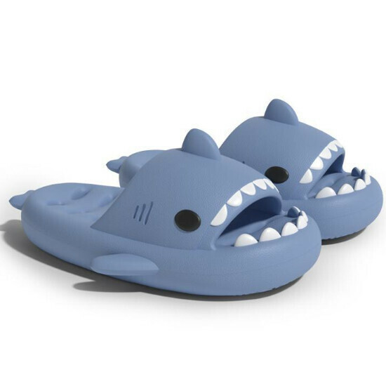 Hot selling shark style non-slip hollow sandals [small calcium blue] [size 36-45] (please contact customer service to confirm the delivery size after placing the order)