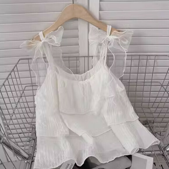 Mesh bow tie crew neck vest (white) [one size]