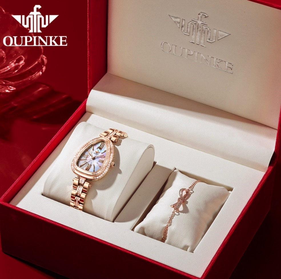 Hot selling European Pink quartz watch women's watch (steel belt white face women's suit with bracelet)