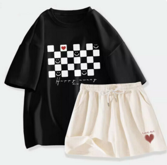 熱賣運動兩件套【黑色（棋盤心）+奶白褲】【S-XL碼】（下單後請聯絡客服確認發貨尺碼）