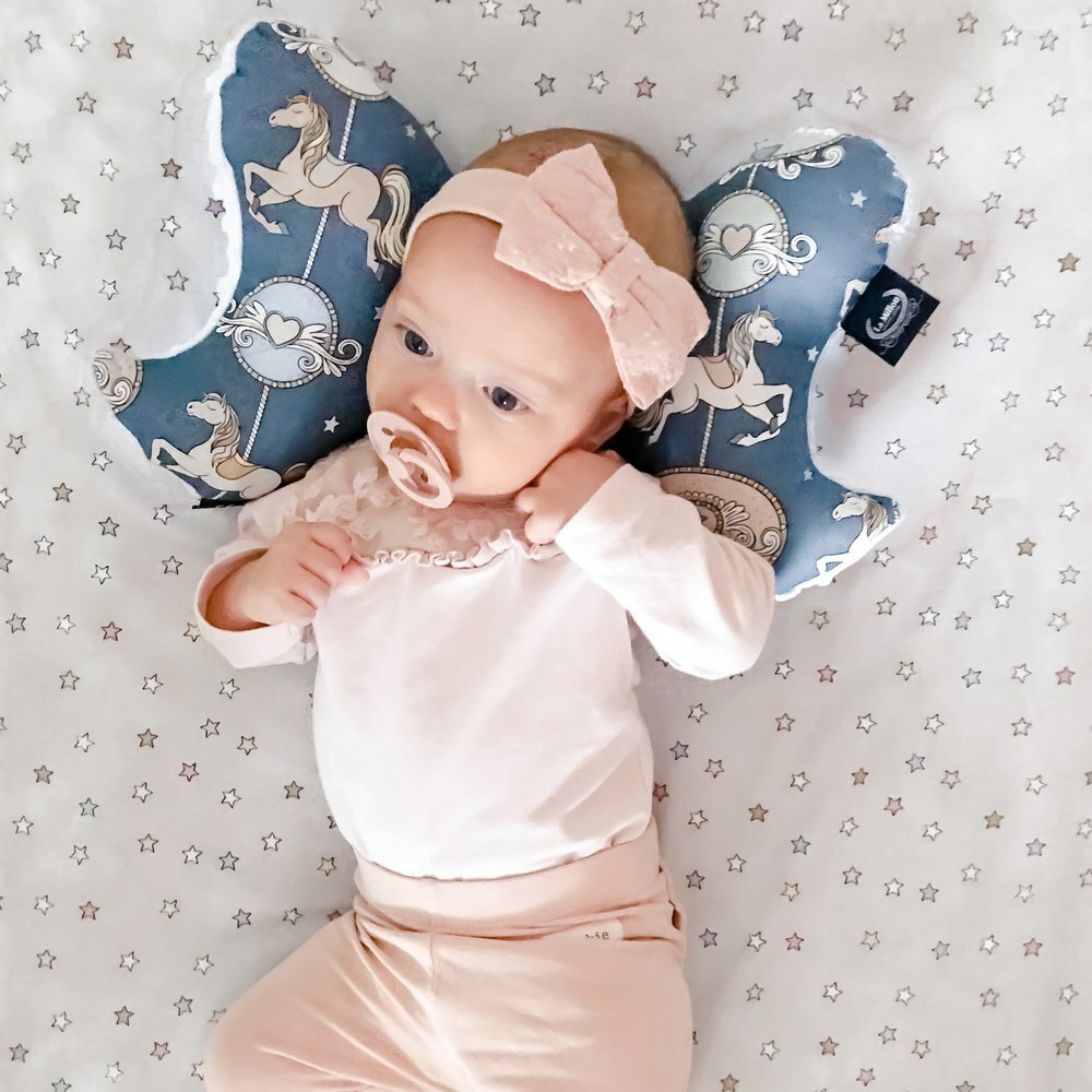 La Millou波蘭 天使枕竹纖機能款｜抗菌枕｜旋轉小木馬(藍底)