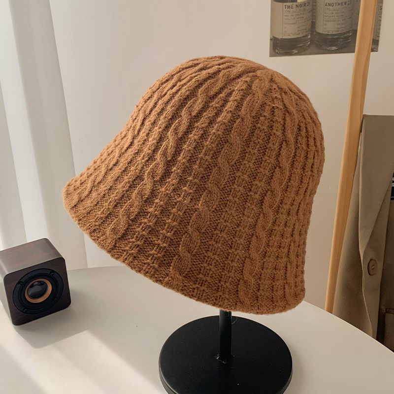 Hot selling knitted bucket hat for women, versatile fisherman hat and basin hat (M (56-58cm) coffee color)