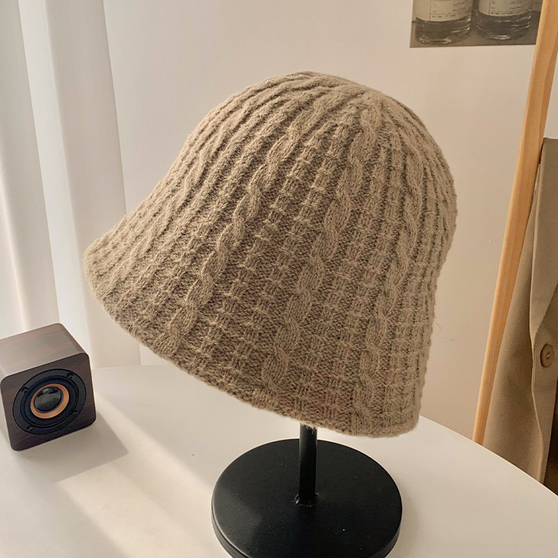 Hot Selling Knitted Bucket Hat Women's Versatile Fisherman Hat Basin Hat (M (56-58cm) Khaki)