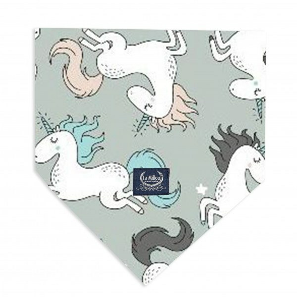 La Millou波蘭 竹纖涼感口水兜｜抗菌口水兜｜童話獨角獸(綠底)