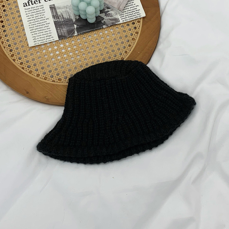 Hot selling large head circumference woolen hat warm knitted hat fisherman hat (M (56-58cm) black)