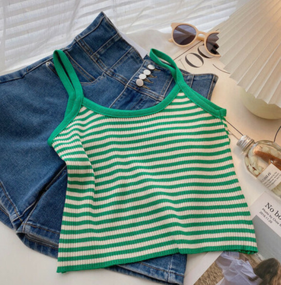 Summer color-block striped knit vest (green) [one size]