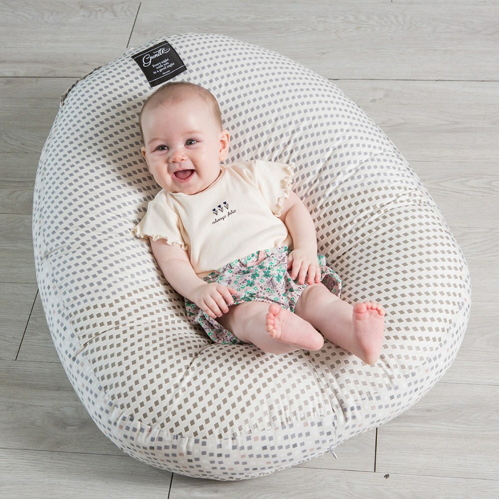 gunite 寶寶懶骨頭包覆機能親子互動窩｜格紋灰