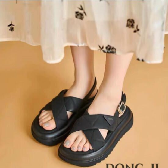 Hot selling thick-soled sandals [black] [size 35-40] (please contact customer service to confirm the delivery size after placing the order)