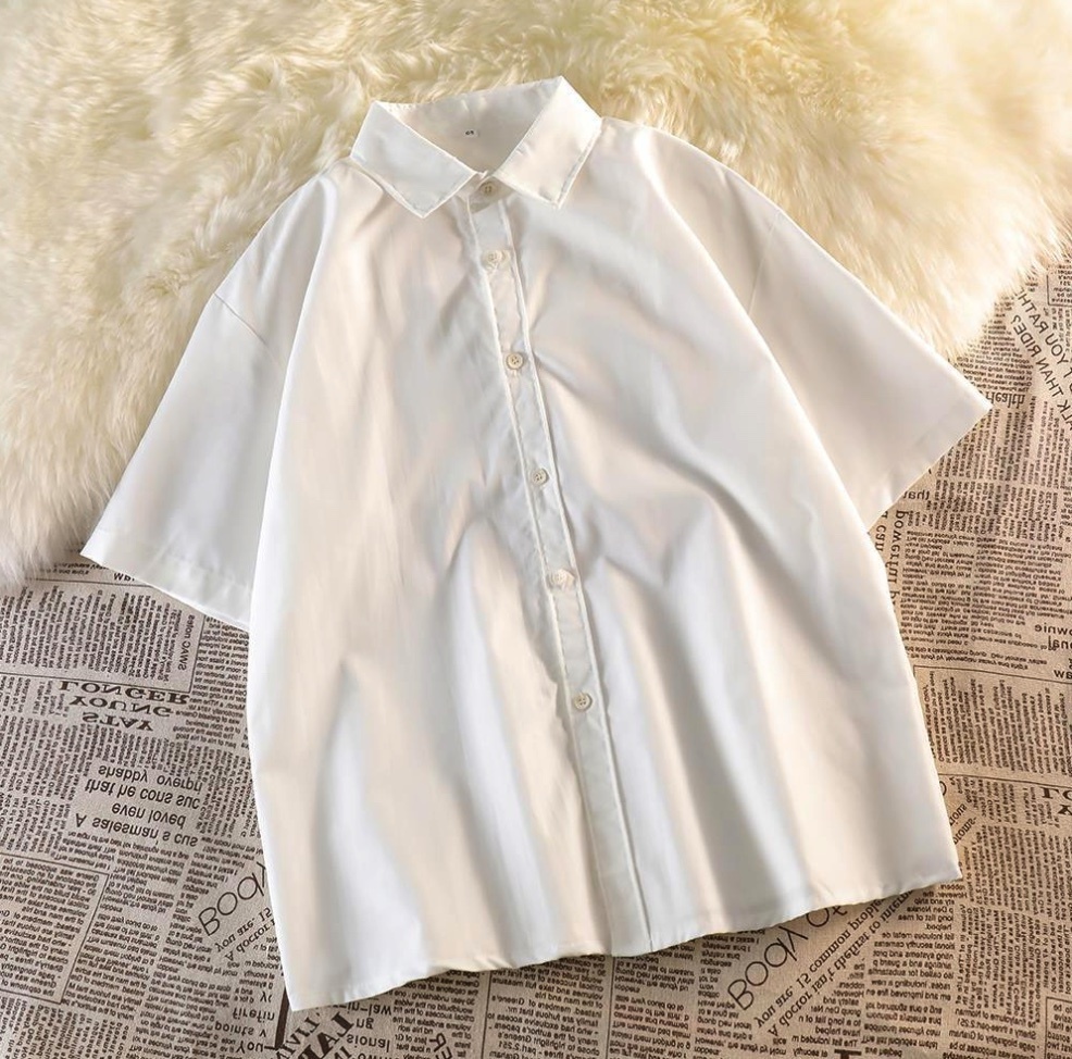 Hot selling retro Hong Kong style thin outer short-sleeved shirt (white) (size M-2XL) (contact customer service after placing the order to confirm the delivery size)