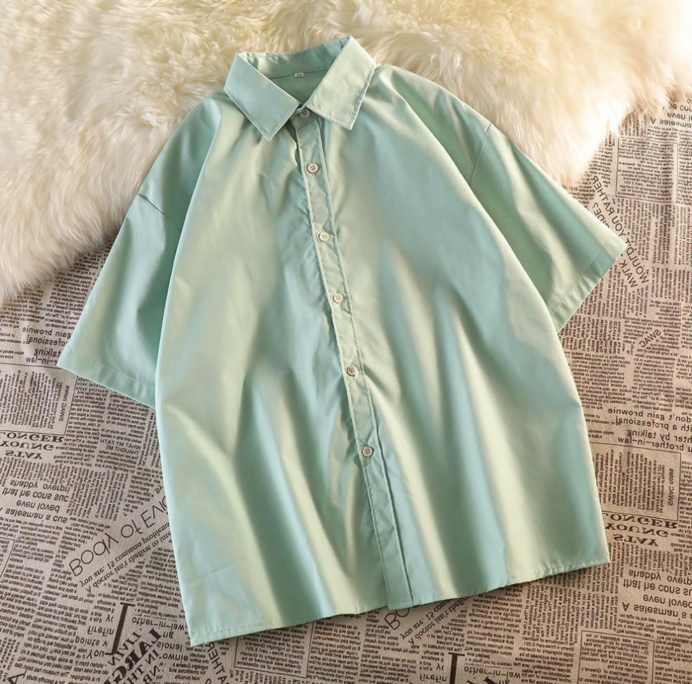 Hot selling retro Hong Kong style thin outer short-sleeved shirt (green) (size M-2XL) (contact customer service after placing the order to confirm the delivery size)