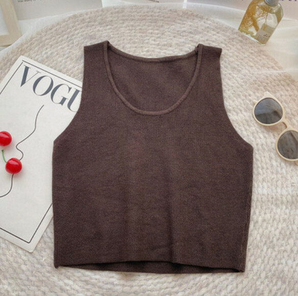 Early Autumn Knitted Vest Vest (Coffee Color) [One Size]