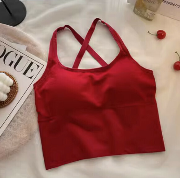 Solid color cropped cross-strap vest with chest pad (red) [one size]