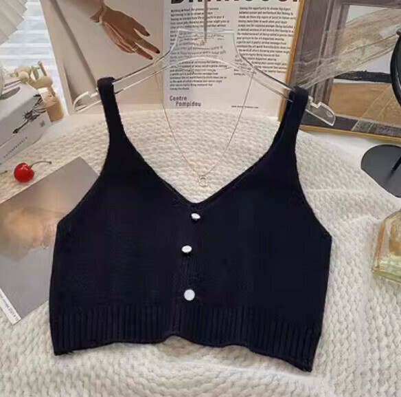 Autumn Cropped Knitted Vest Vest (Black) [One Size]