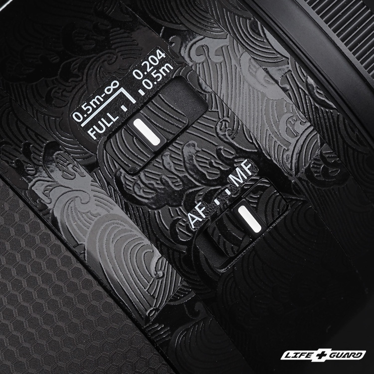 海浪極黑貼膜質感特寫，LIFE+GUARD 設計風格
