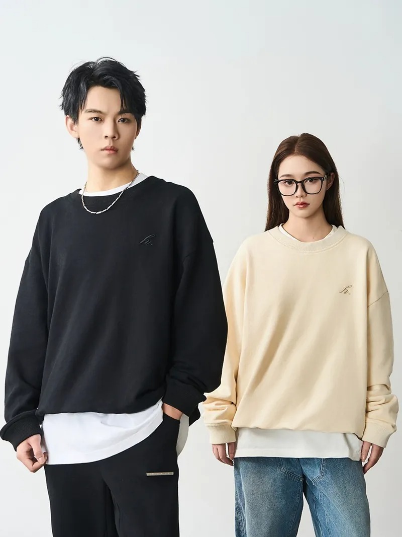 Harsh and Cruel 24SS 簡約刺繡圓領長袖衛衣 HN234030541