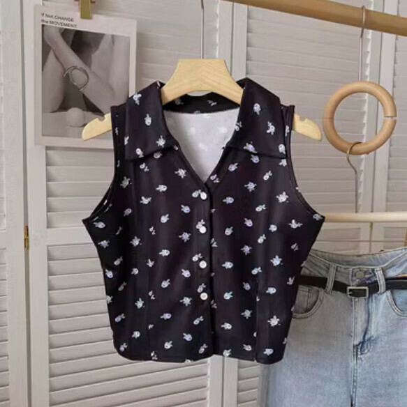 Summer floral lapel vest (black) [one size]