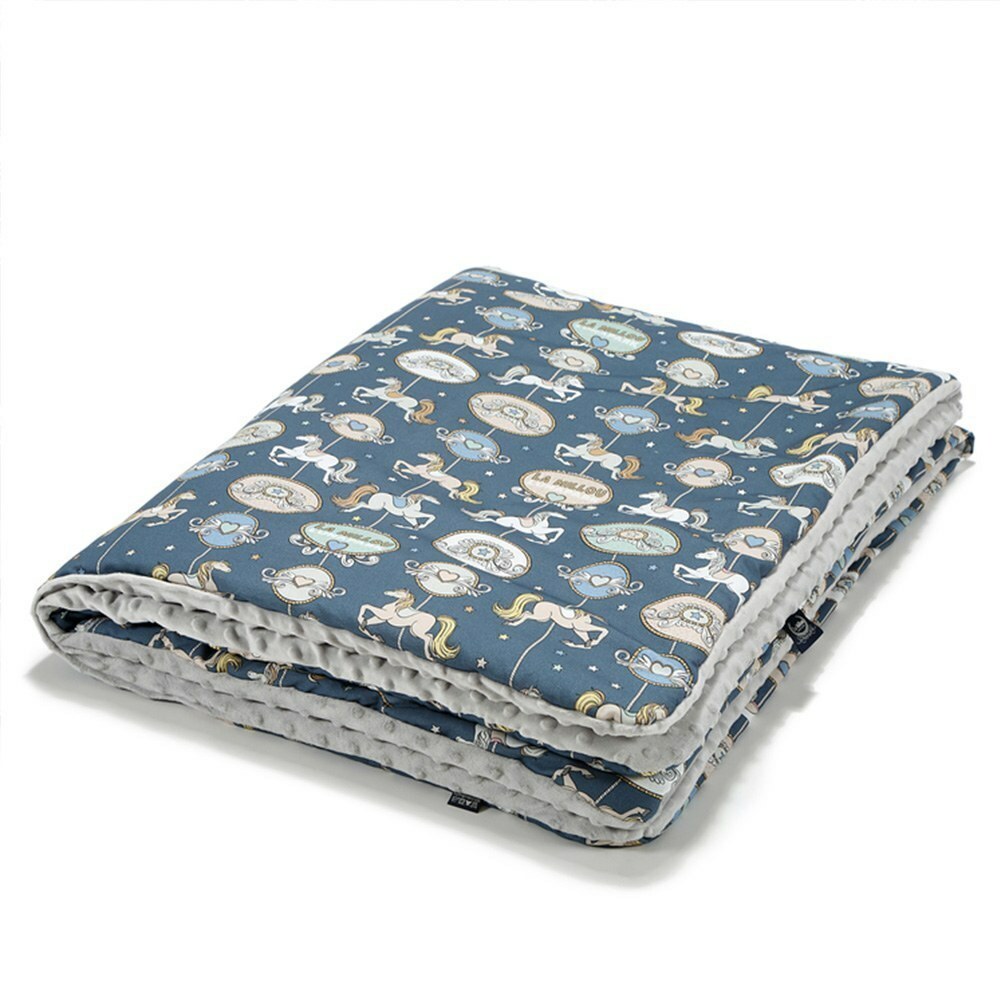 La Millou波蘭 暖膚豆豆毯｜旋轉小木馬(藍底)｜牛奶星空灰