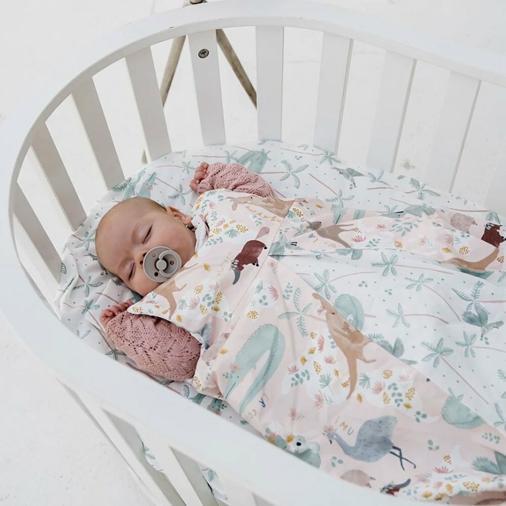 La Millou波蘭 豆豆防踢被/防踢背心分腿扣(70cm)｜兔兔演奏家(粉)｜法式香檳紫