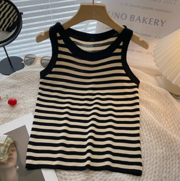 Summer Cropped Knit Vest (Black Stripes) [One Size]