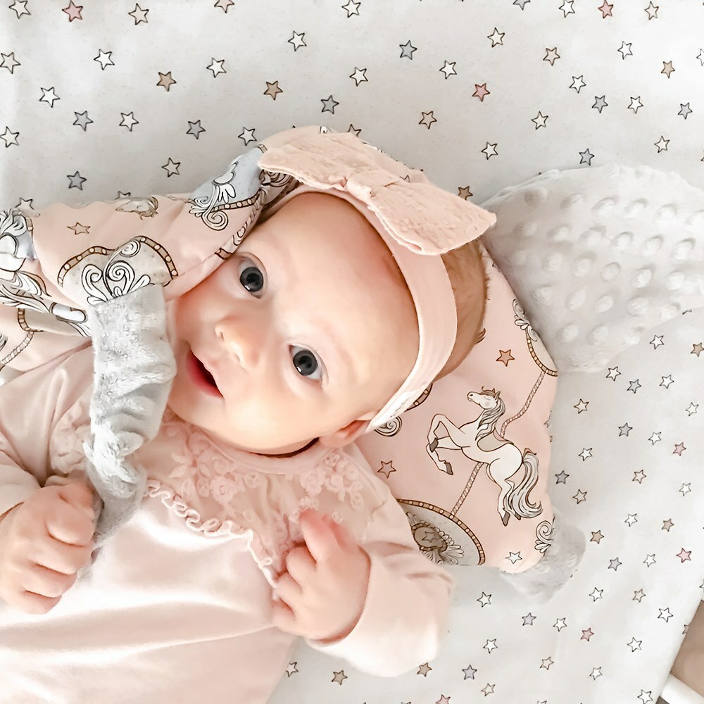 La Millou波蘭 豆豆小豬枕｜旋轉小木馬(粉底)｜牛奶星空灰