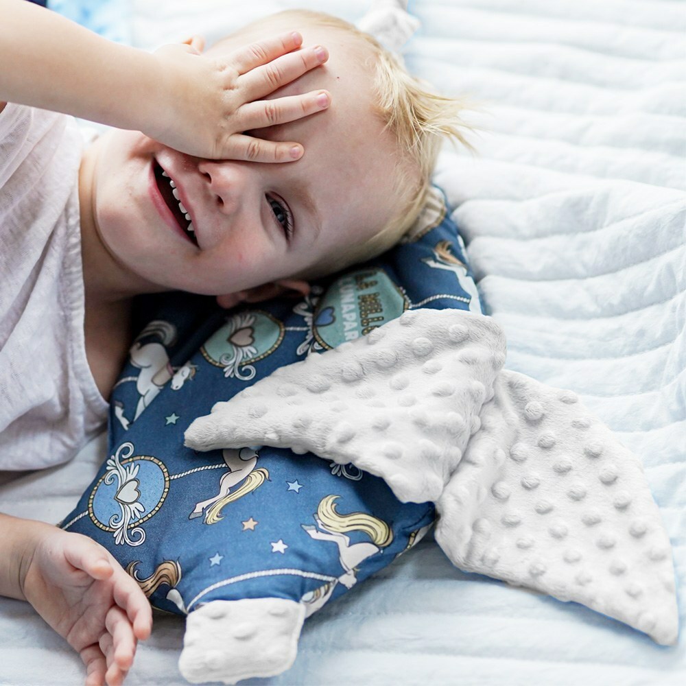 La Millou波蘭 豆豆小豬枕｜旋轉小木馬(藍底)｜牛奶星空灰