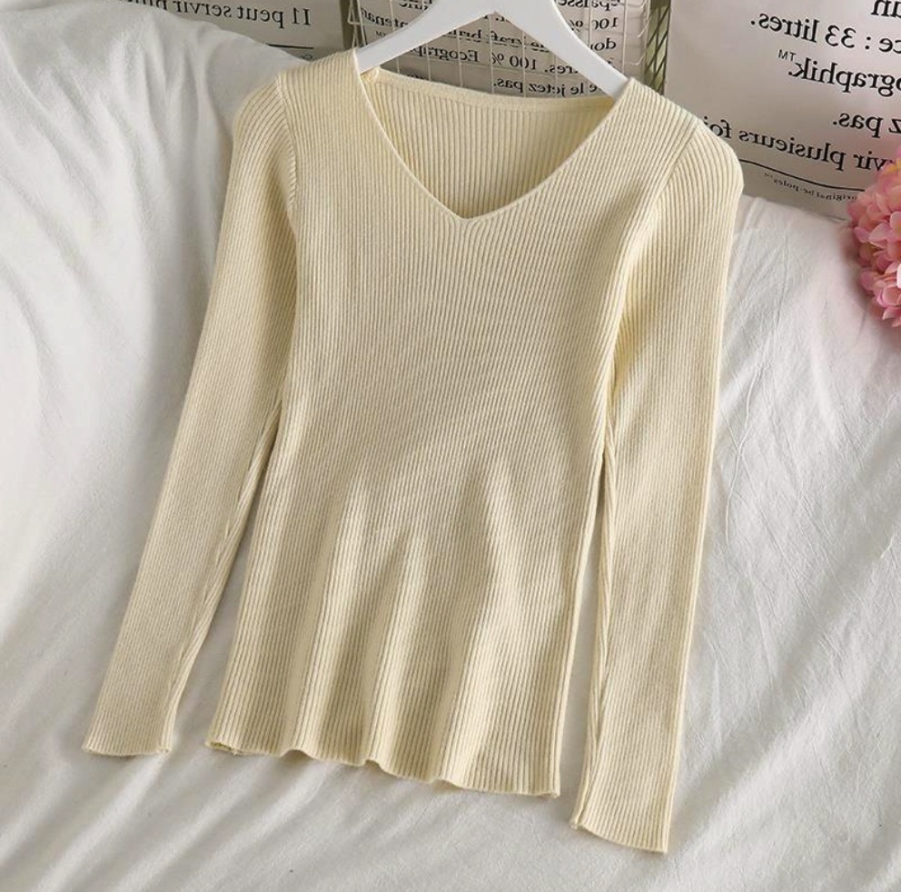 Hot selling temperament v-neck bottoming shirt niche long-sleeved sweater (apricot color) (size: one size fits all)