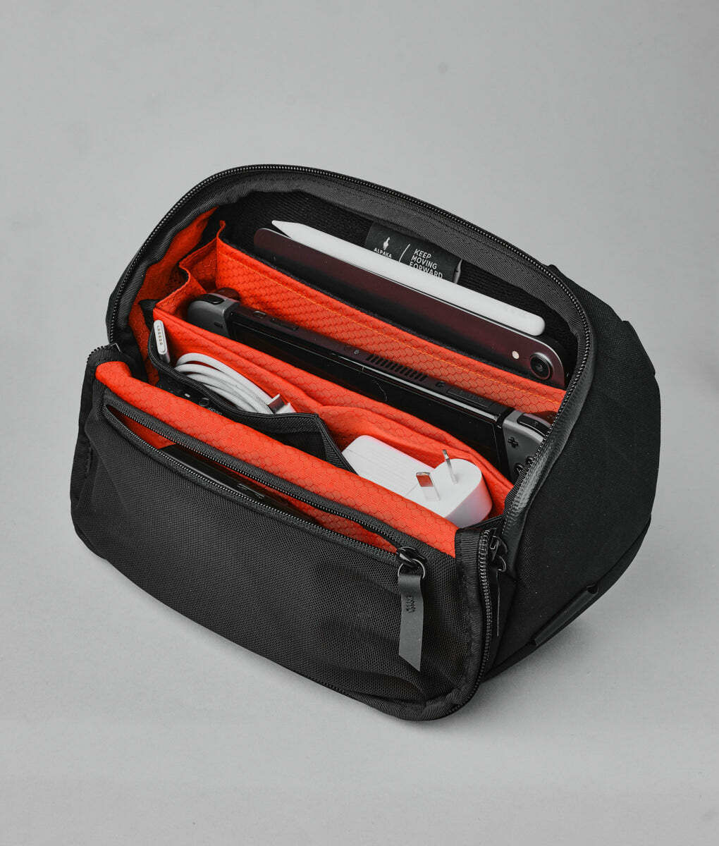 ALPAKA Vertex Pouch for X-Pac® RX36 Alpaka Vertex Pouch