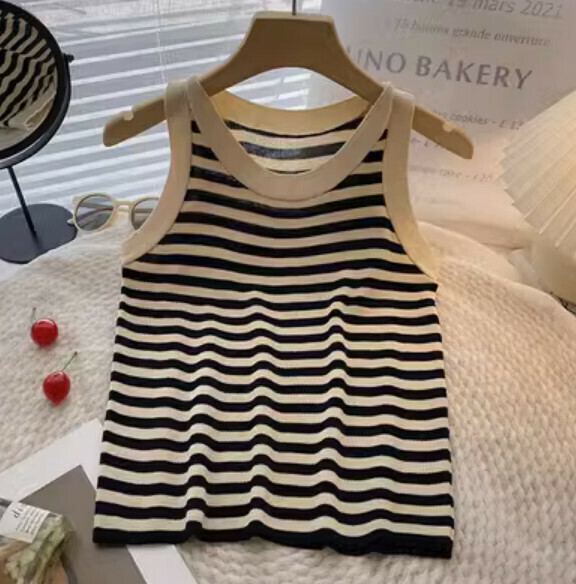 Summer Cropped Knit Vest (Apricot Stripes) [One Size]