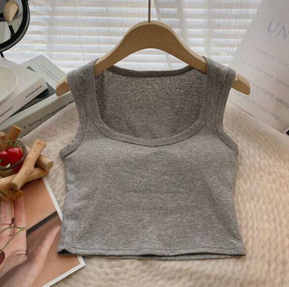Square Neck Exposed Clavicle Short Pullover Vest (Flower Gray) [One Size]