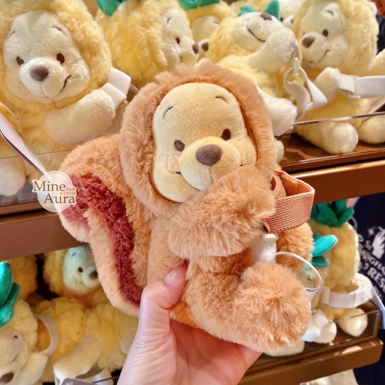 (限時特價) 松鼠系列 小熊維尼 Winnie the Pooh 抱抱 絨毛 造型 窗簾束帶 窗簾綁帶 -上海迪士尼樂園