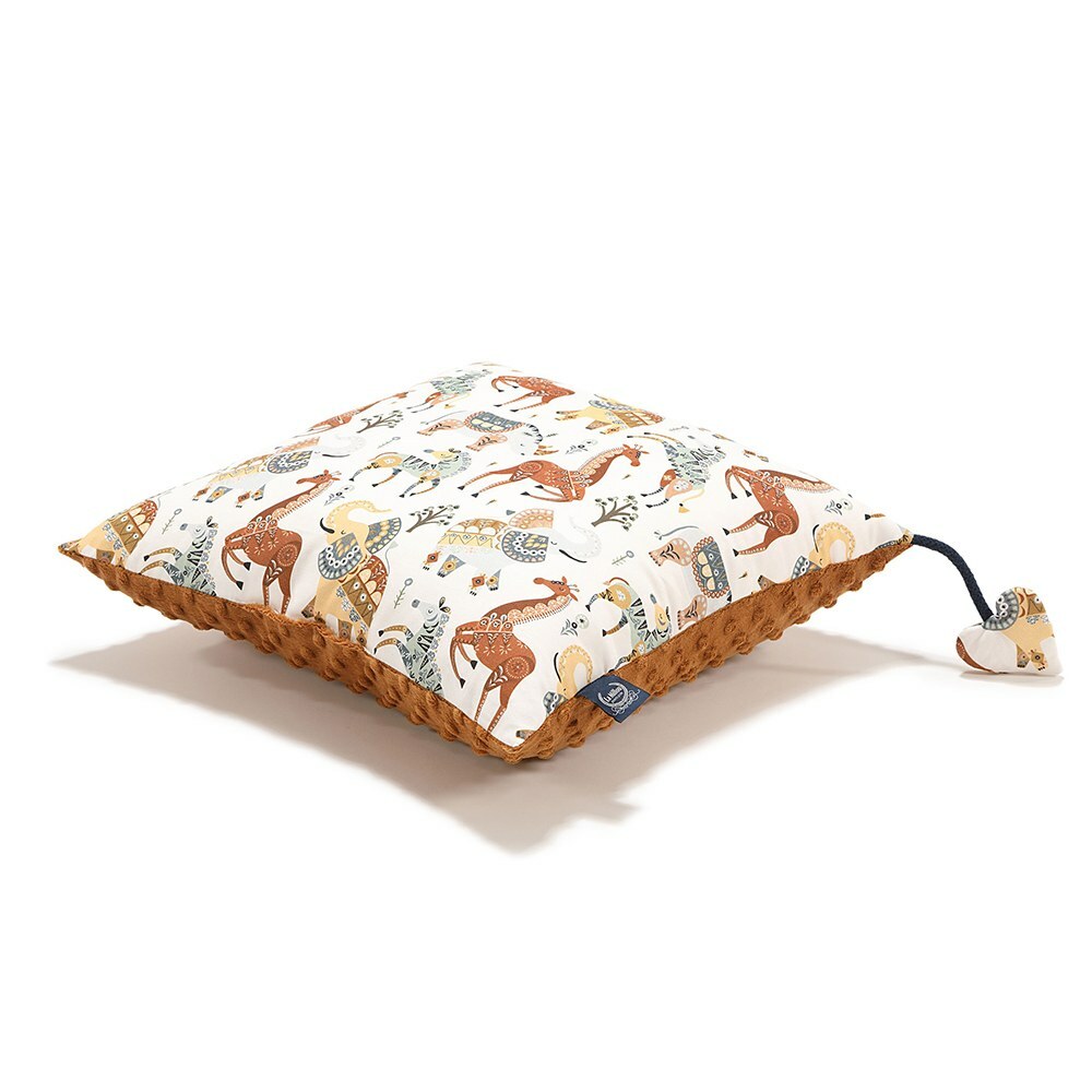 La Millou波蘭 豆豆抱枕-肯亞嘉年華(棕底)-咖啡糖亮棕